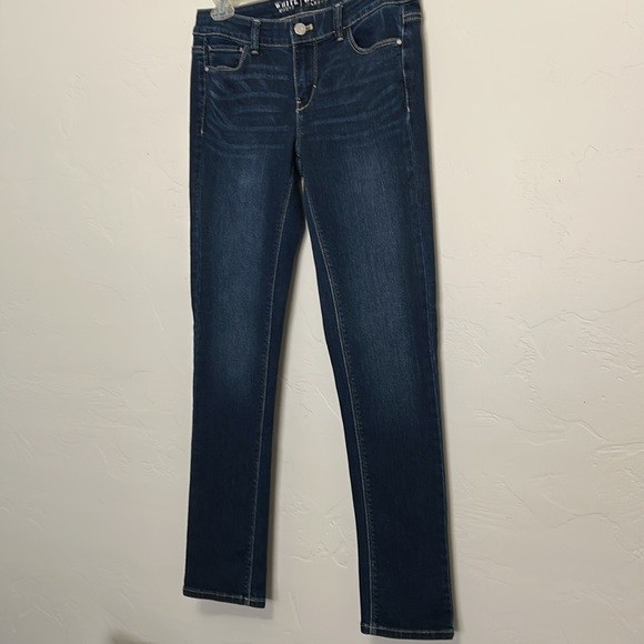 WHBM Skinny Leg Jean - Picture 4 of 13